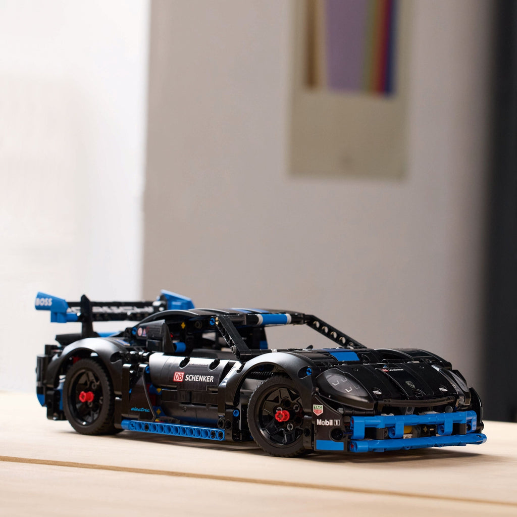LEGO Technic Voiture de course Porsche GT4 e-Performance 42176