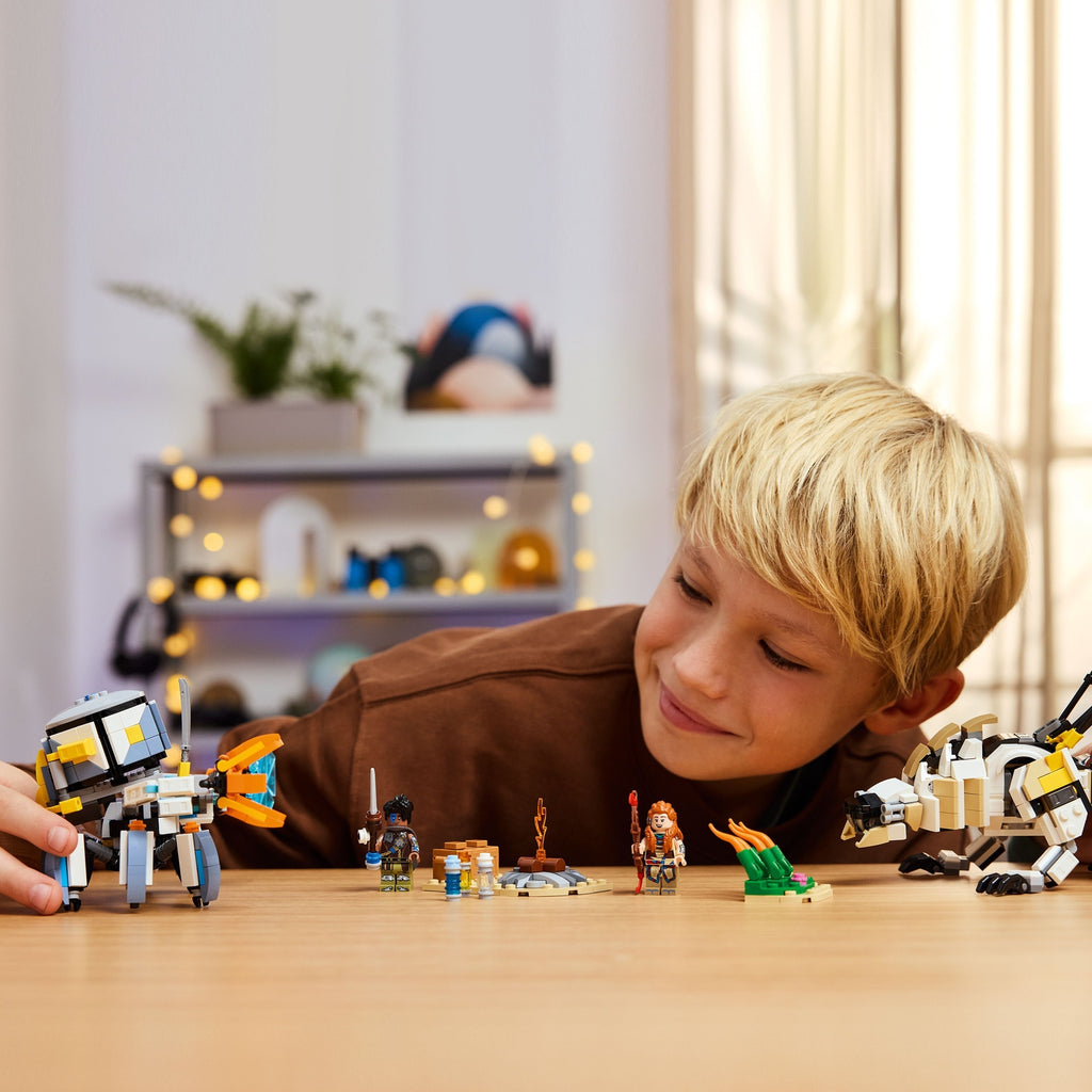 LEGO Horizon Aloy et Varl contre Testudien et Dents de scie 77037