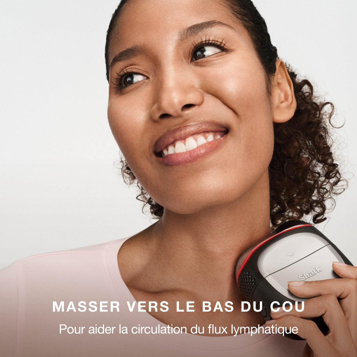 Shark Appareil de massage Par Thermothérapie - DEPUFFI - FH220EUBK