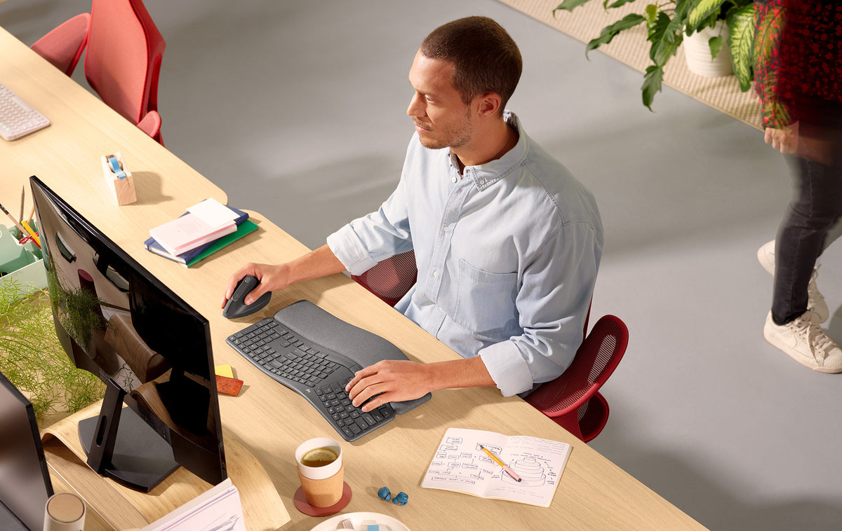 Logitech ERGO K860 Clavier Sans Fil, Disposition Nordique