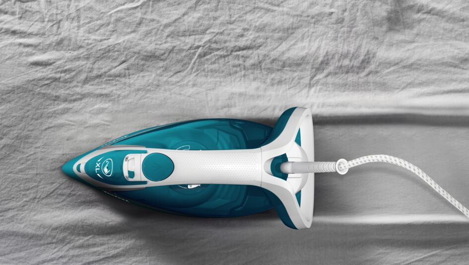Tefal EasyGliss Plus FV5737 Fer à Repasser à Sec ou à Vapeur, Semelle Durilium, 2500 W, Turquoise et Blanc