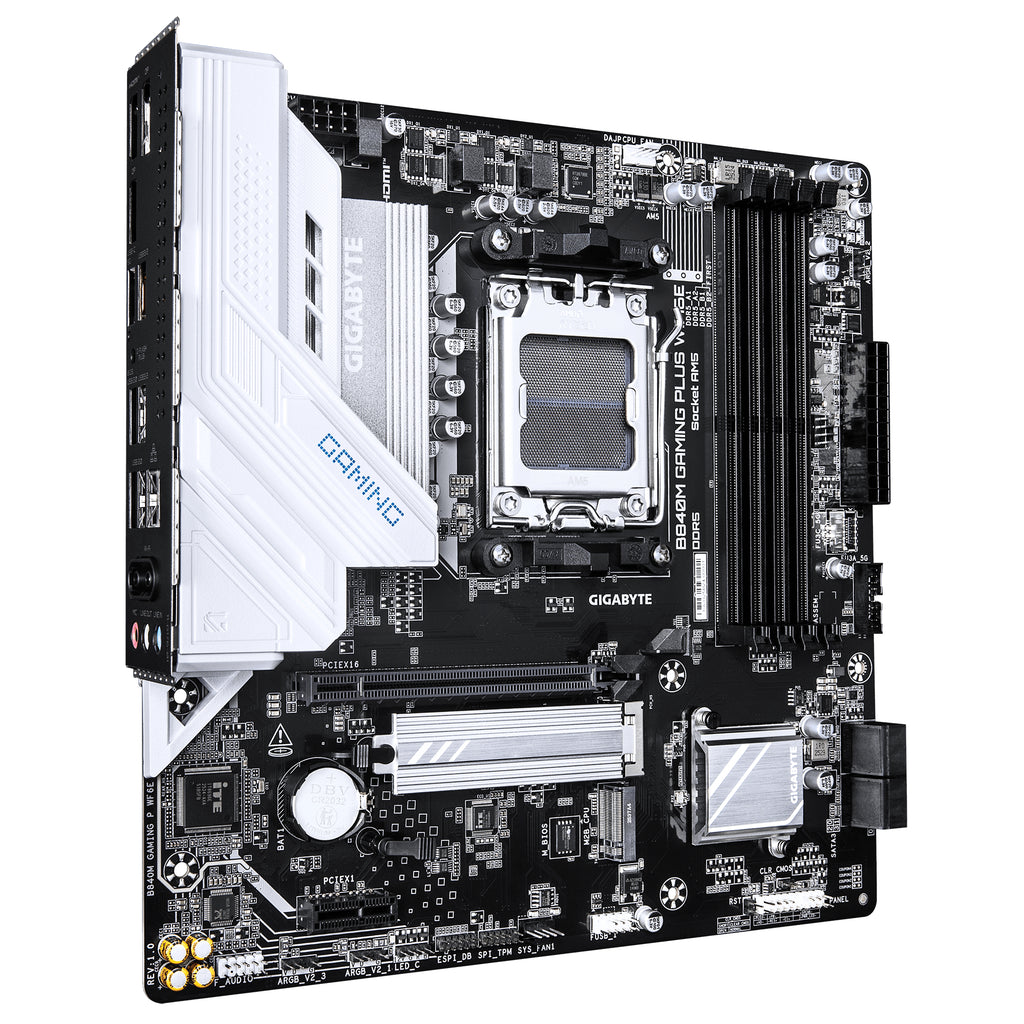 GIGABYTE B840M GAMING PLUS WIFI6E Carte Mère – Processeurs AMD Ryzen 9000, VRM 8+2+2 phases, jusqu’à 8200 MHz DDR5 (O.C.