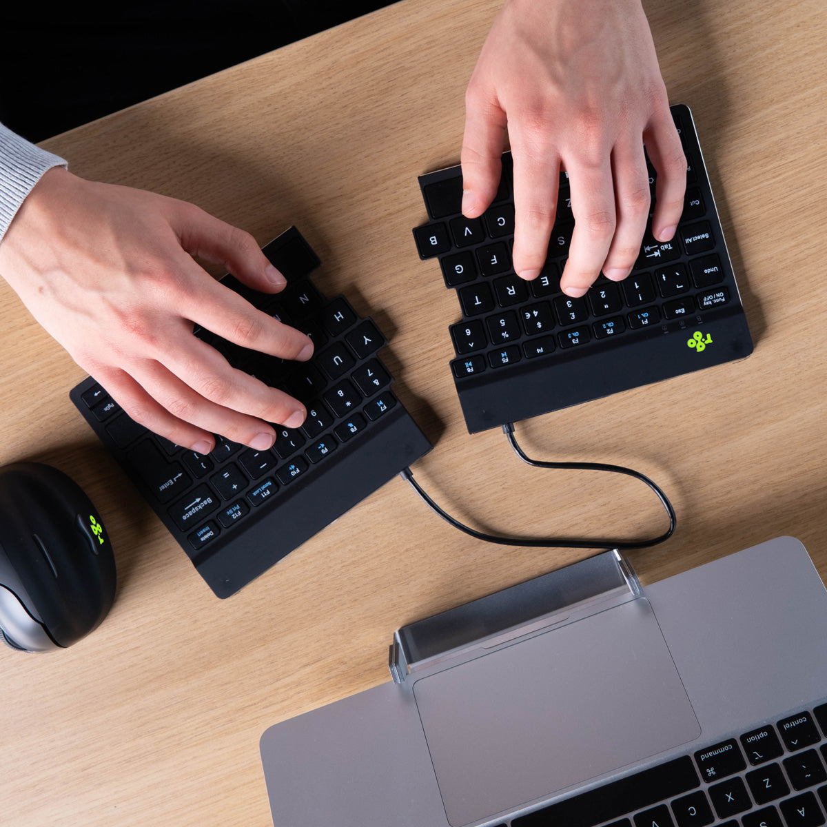 R-Go Tools Clavier ergonomique R-Go Split Break avec logiciel de pause, clavier ergonomique divisé, QWERTY (US), bluetooth, noir