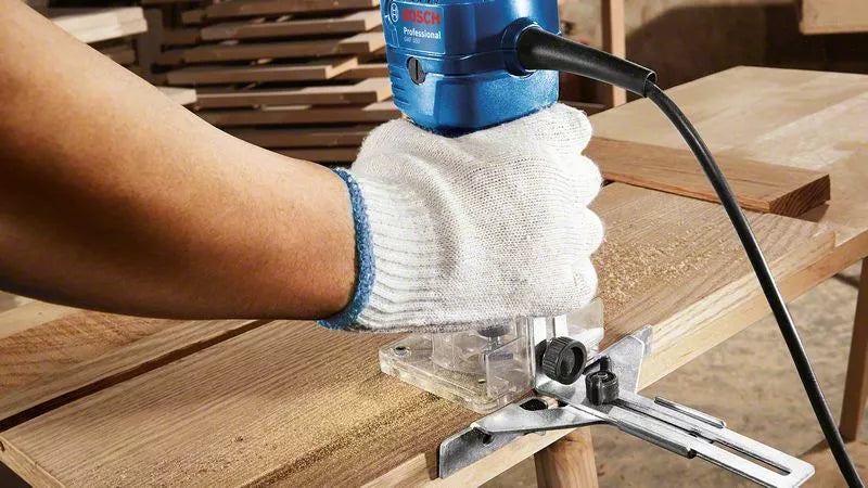 Bosch Bosch GKF 550 Noir, Bleu, Rouge, Blanc 33000 tr/min 530 W