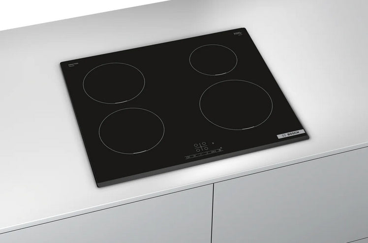 Bosch Bosch Serie 4 PIE631BB5E plaque Noir Intégré 60 cm Plaque avec zone à induction 4 zone(s)