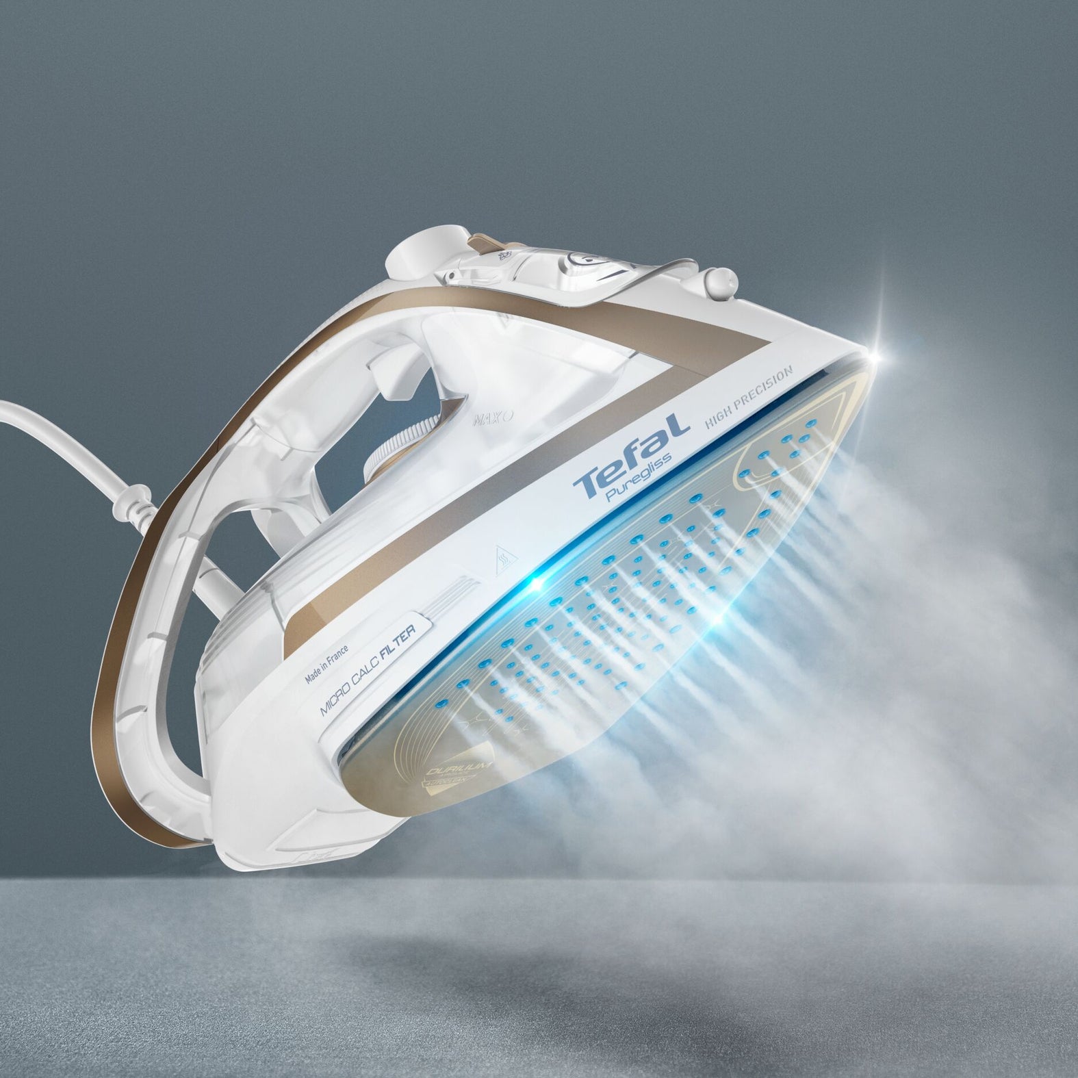 Tefal Puregliss FV8042 Fer à repasser à sec ou à vapeur Durilium AirGlide Autoclean soleplate 3000 W Bronze, Blanc