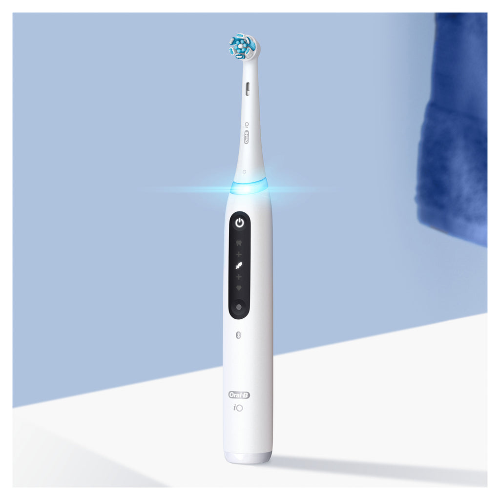 Oral-B iO Series 5 Adulte Brosse à dents rotative oscillante Blanc
