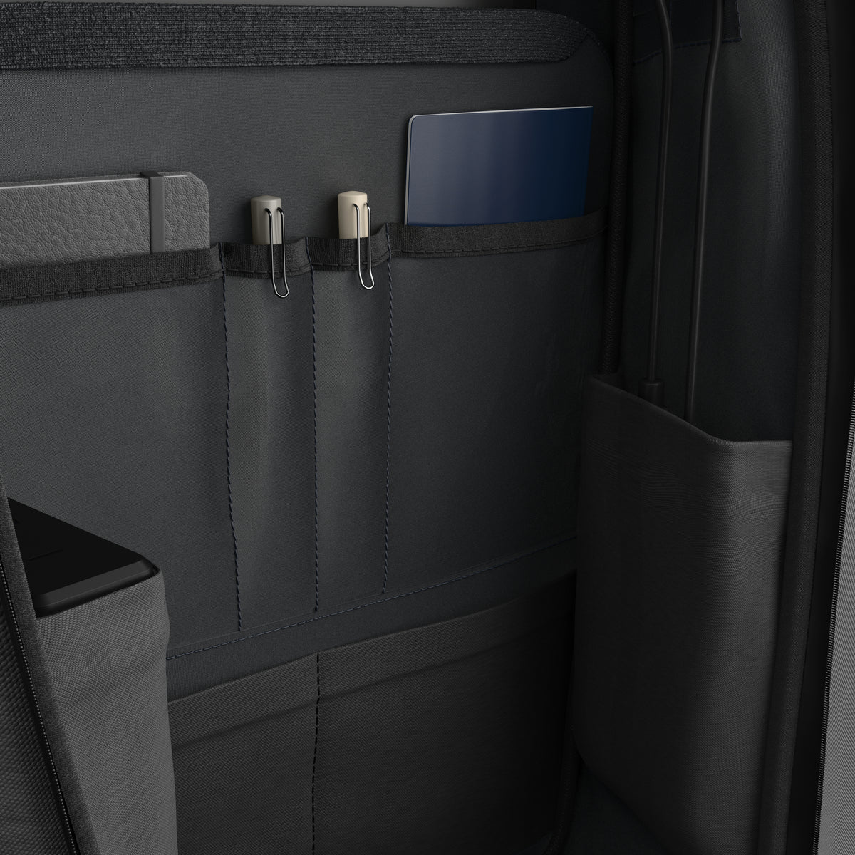 Lenovo ThinkPad 16" Click-Go 40,6 cm (16") Sac à dos Noir, Gris foncé