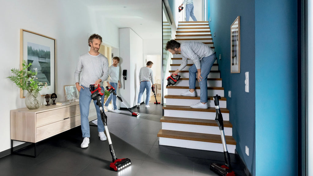 Bosch BCS711PET Aspirador Sem Fio Sem Saco, Bateria 18V 3Ah, 0,3L, Preto e Vermelho