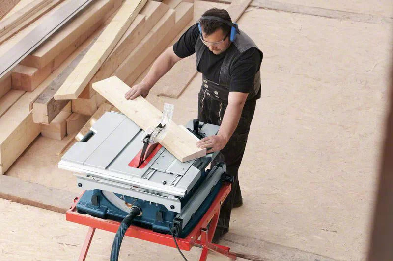 Bosch Bosch GTS 10 XC Professional 2100 W 3200 tr/min