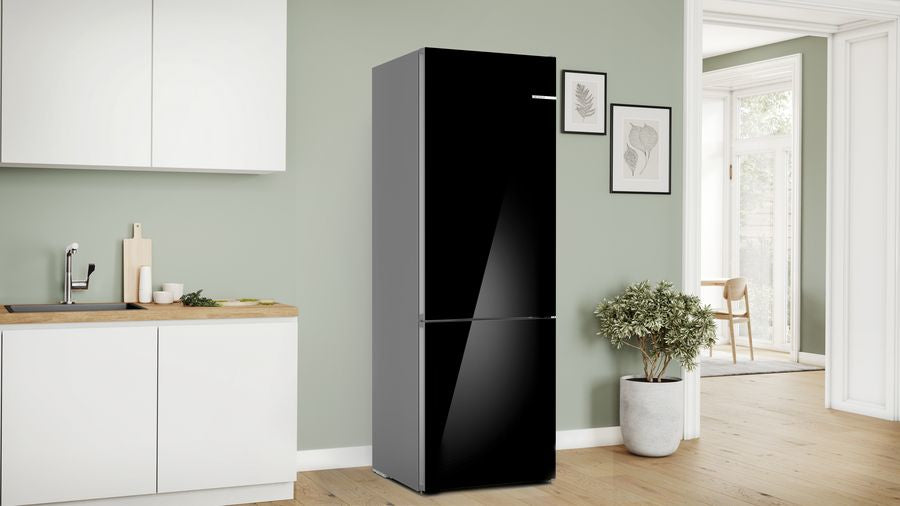 Bosch Bosch Serie 6 KGN49LBCF réfrigérateur-congélateur Pose libre 440 L Noir