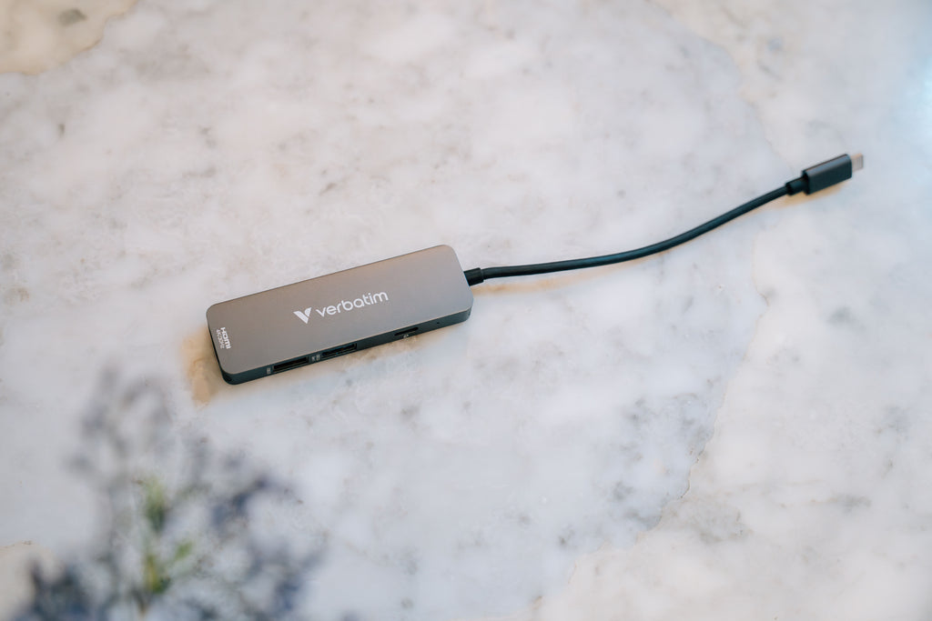 Verbatim Hub multiports USB-C Essentials, HDMI 4K, USB-C PD 3.0, USB-A 3.2 Gen 1 et 2.0, Gris