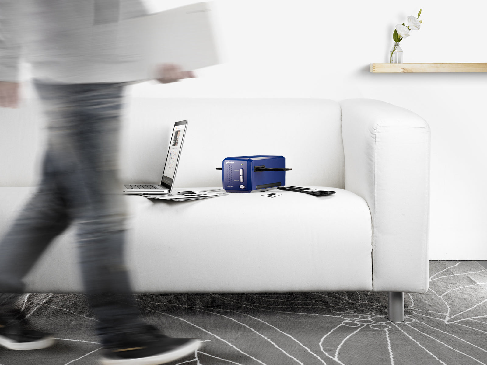 Plustek OpticFilm 8100 Numériseur d’archivage/à défilement 7200 x 7200 DPI Bleu