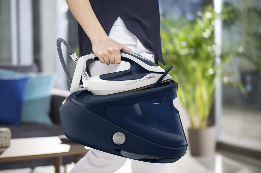 Tefal Pro Express Ultimate II GV9720 1,2 L Durilium Airglide Autoclean Ultra Thin soleplate Bleu, Blanc