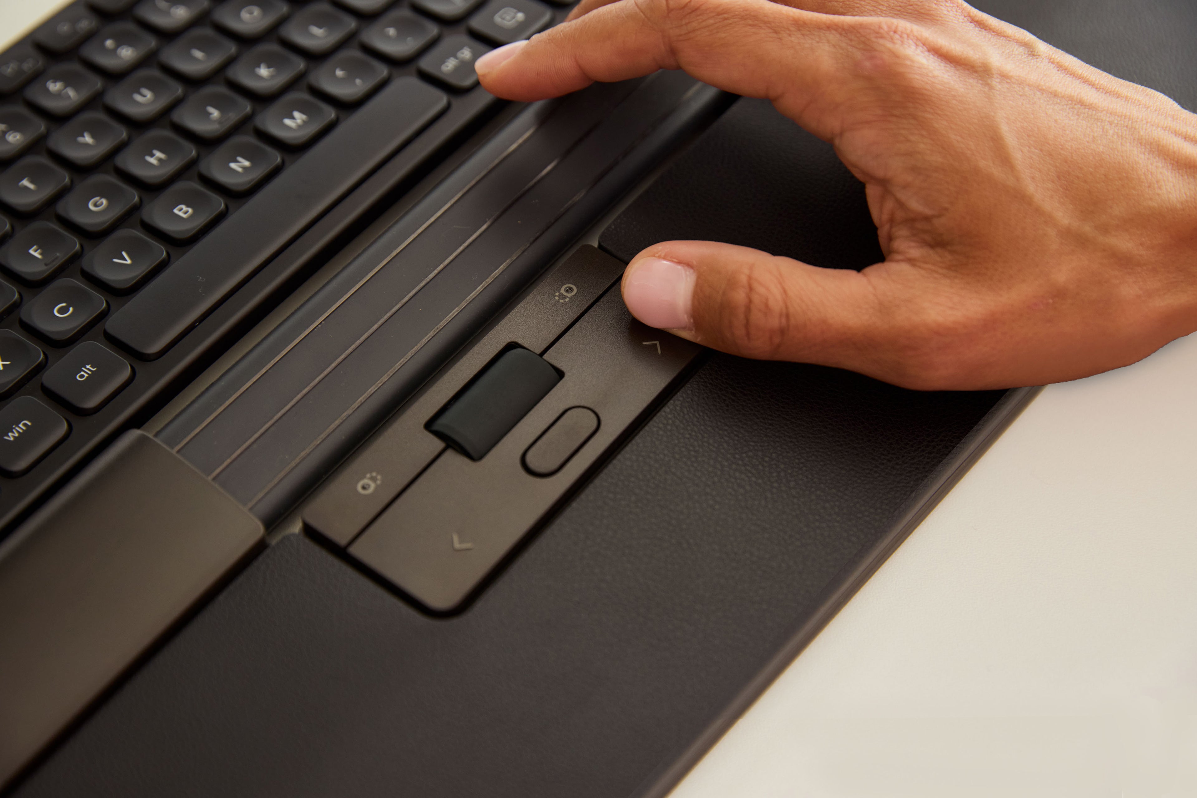 Contour Design SliderMouse Pro Slim Repose-poignet en cuir végan Filaire