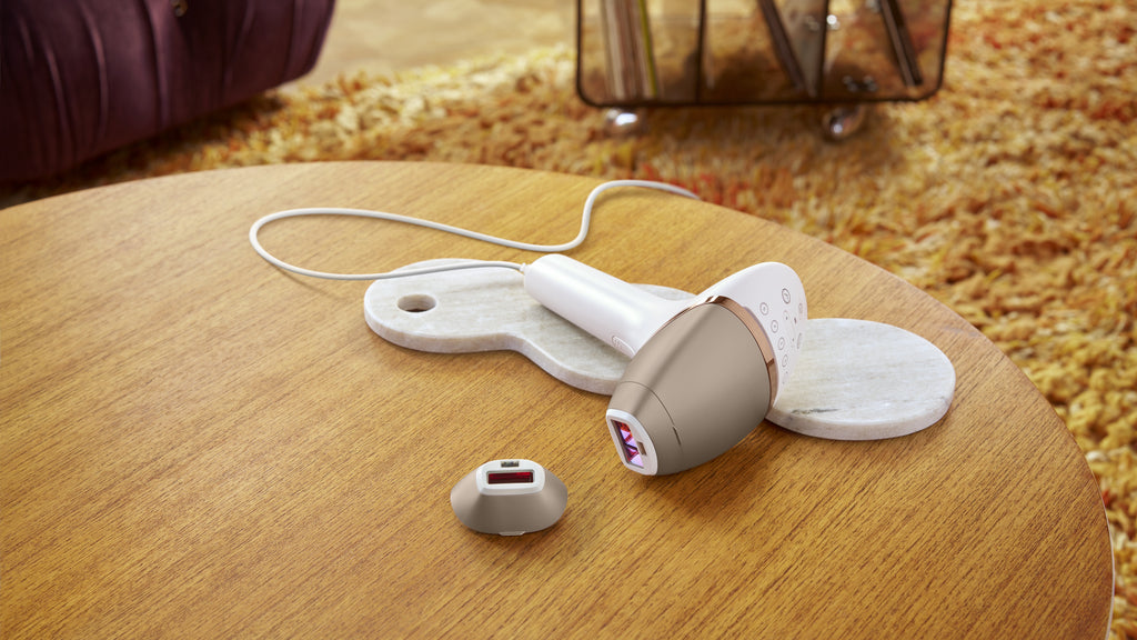 Philips Philips Lumea Prestige Lumea IPL 8000 Series BRI945/00 Épilateur à lumière pulsée avec SenseIQ