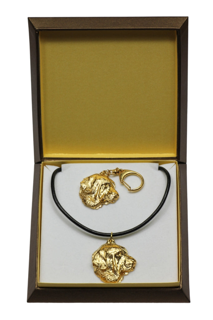 Spanish Mastiff, Mastín Español - keychain and necklace with a dog in a box, high-quality gold-plated product, Art-Dog brand