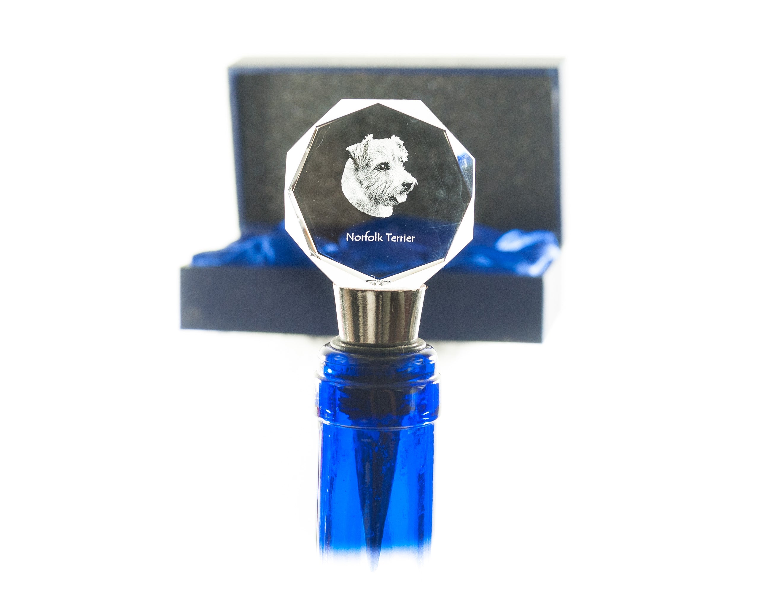 Norfolk Terrier - Bottle stopper, crystal wine stopper with photo, personalised gift for bartender by Art-Dog brand