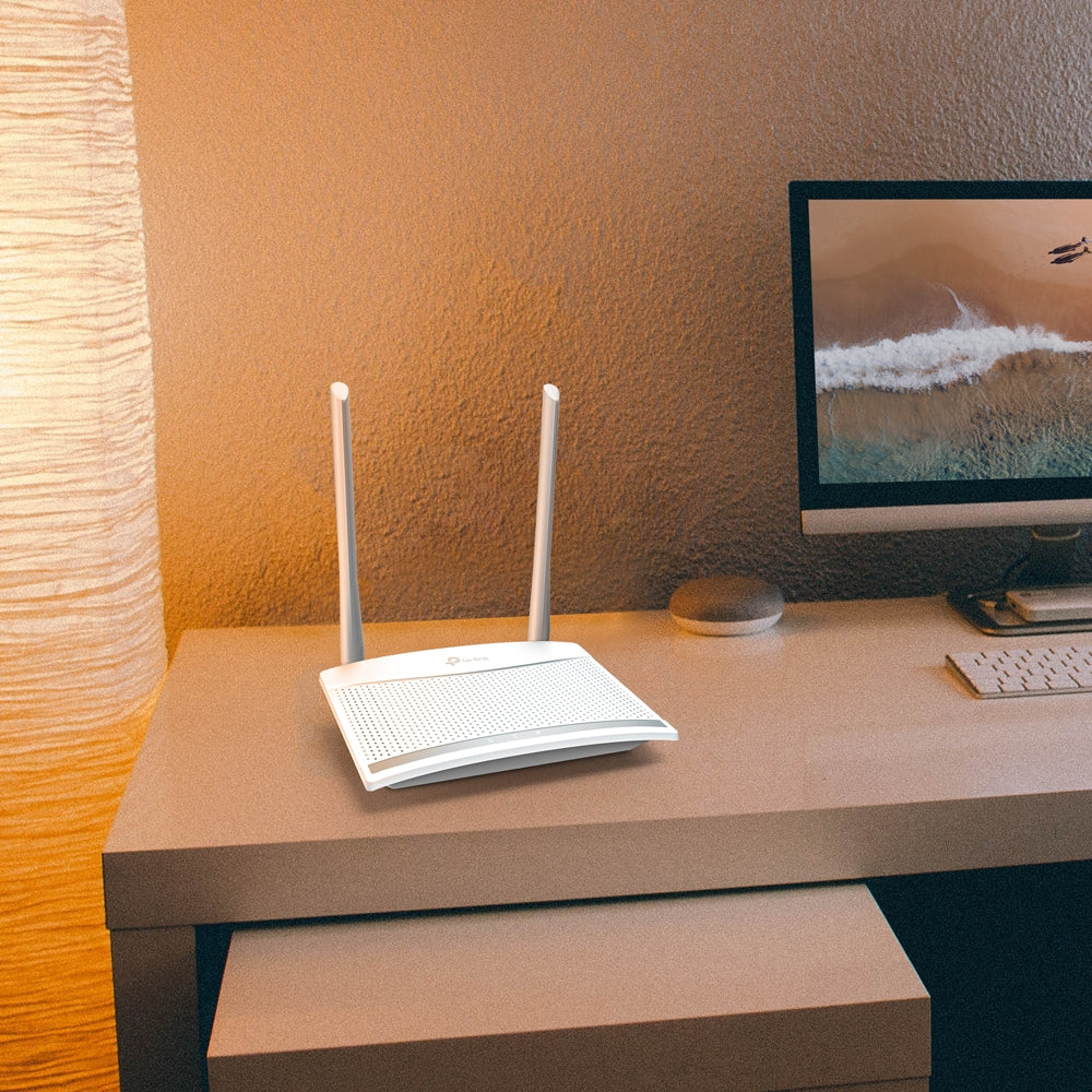 TP-Link TL-WR820N Routeur Sans Fil Fast Ethernet Monobande 2,4 GHz, Blanc
