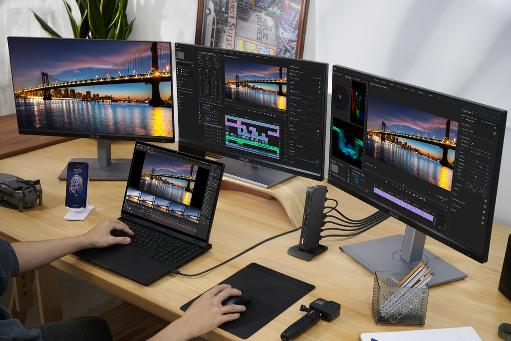 ASUS Triple 4K Thunderbolt 4 Dock DC500 Avec fil Noir
