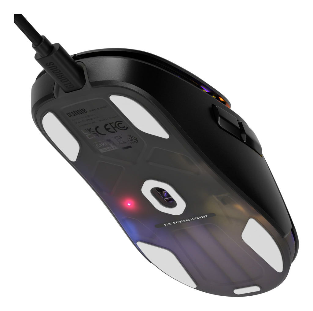 Glorious Gaming Glorious Gaming - Souris gaming filaire Modèle O3 - Ultralégère 54 g, Switch optiques 130M clics, Capteur BAMF 3.0 30k DPI, Suivi 750 IPS, Accélération 50 G, compatible toutes prises en main - Noire