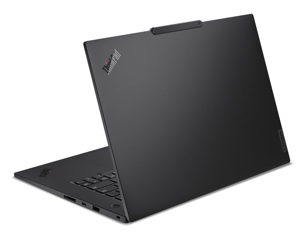 Lenovo ThinkPad P1 Gen 8 Intel Core Ultra 7 255H Station de travail mobile 40,6 cm (16") WUXGA 64 Go LPDDR5x-SDRAM 1 To SSD NVIDIA RTX PRO 2000 Blackwell Wi-Fi 7 (802.11be) Windows 11 Pro Nordique Noir