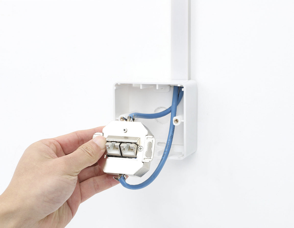 Intellinet 771894 boitier électrique Blanc