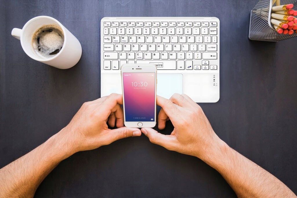 Clavier sans fil Bluetooth avec pavé tactile SLIM pour téléphone, tablette et iPad - Zenwire WLK-619