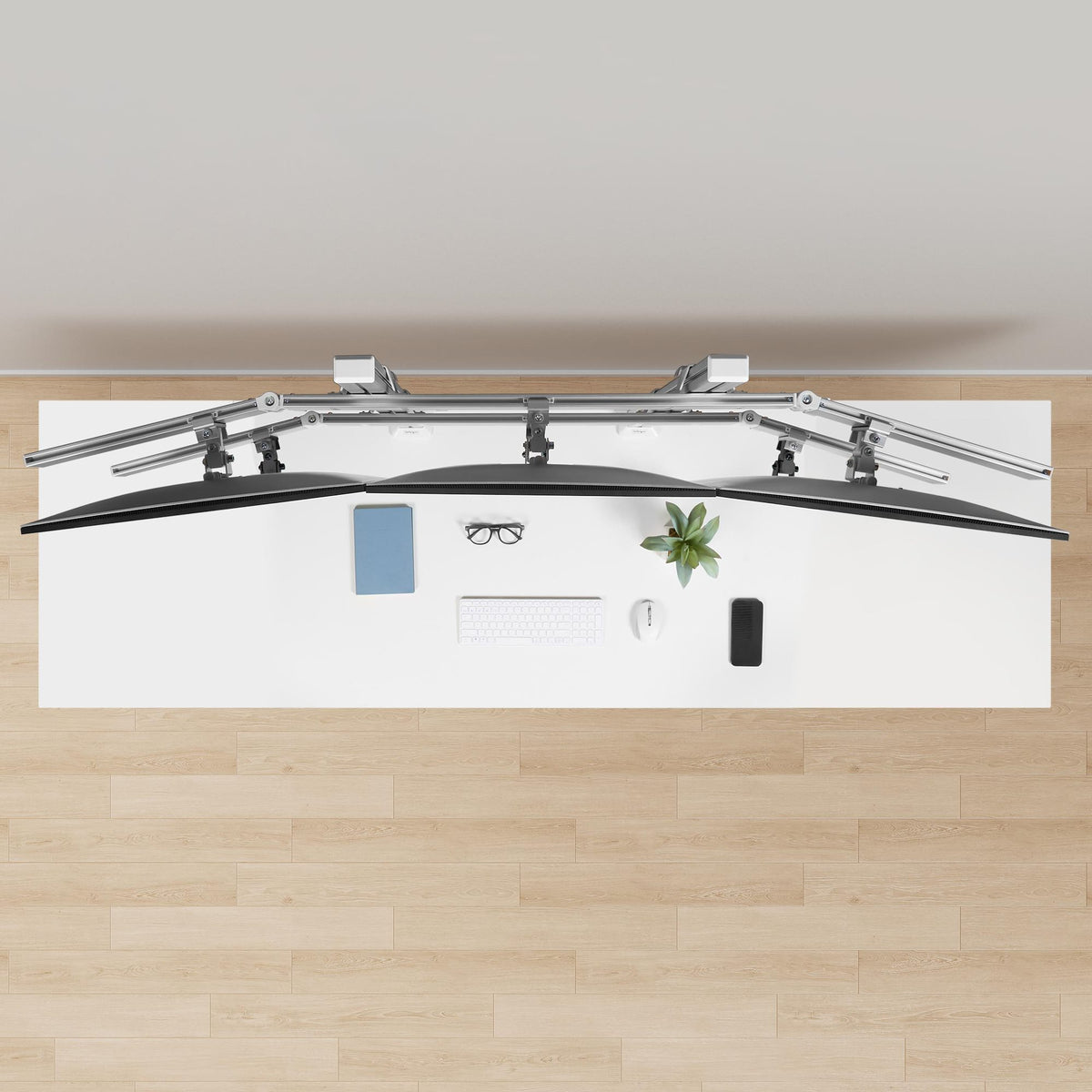 StarTech.com 6-MONITOR-ARM-A Support d'Écran Plat pour Bureau jusqu'à 32 pouces, Blanc