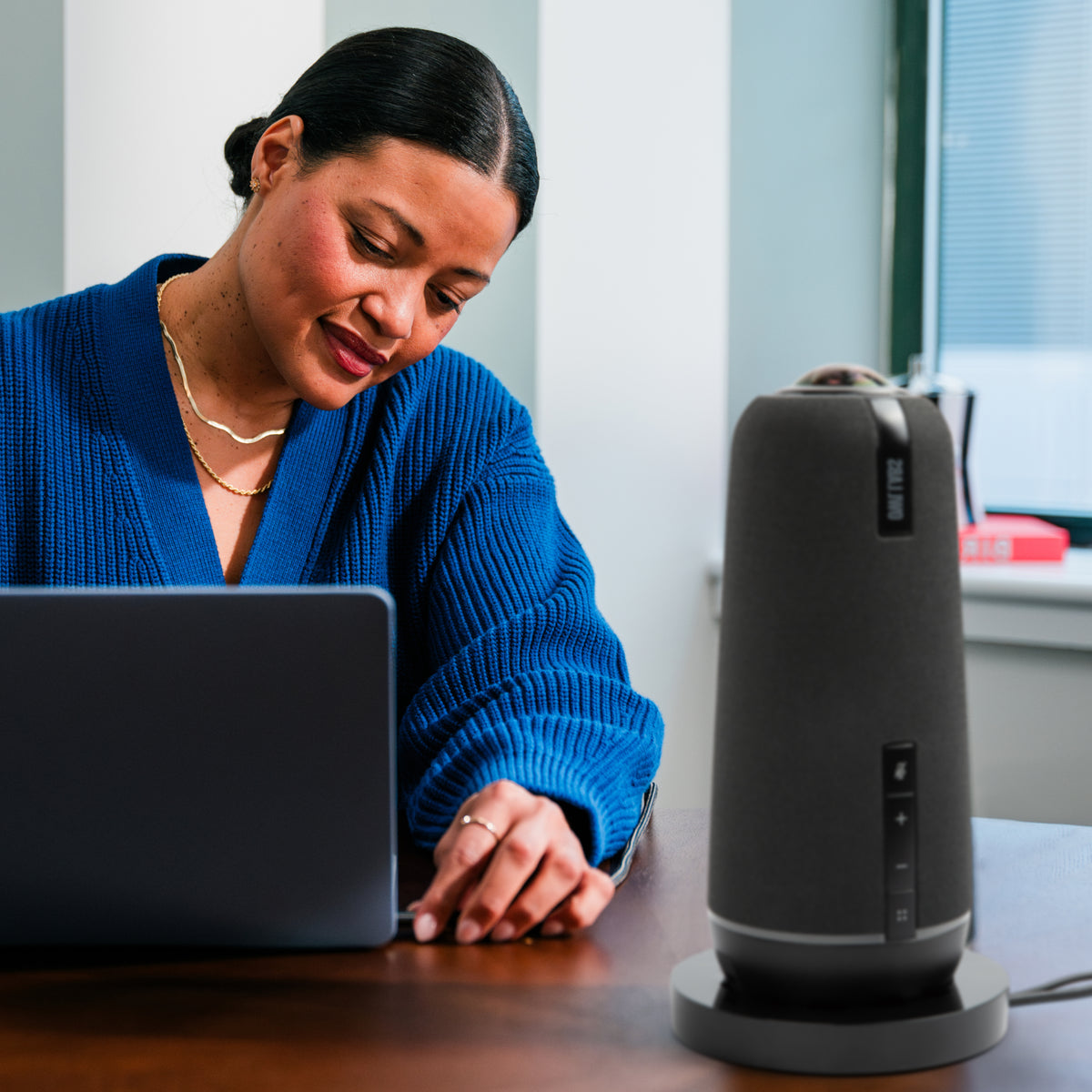 Owl Labs Support Passif pour Meeting Owl 4+, Système de Téléconférence, Noir