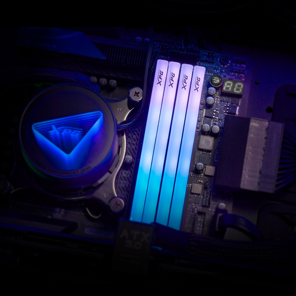 XPG LANCER BLADE RGB module de mémoire 32 Go 2 x 16 Go DDR5 288-pin DIMM ECC
