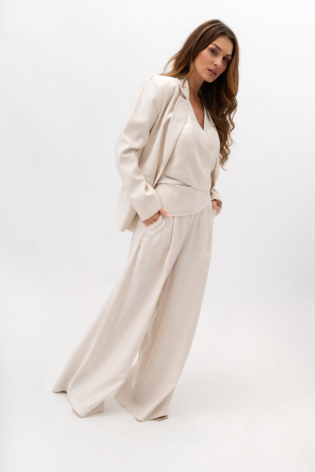 Veste ajustée pour femme, à revers et à un bouton