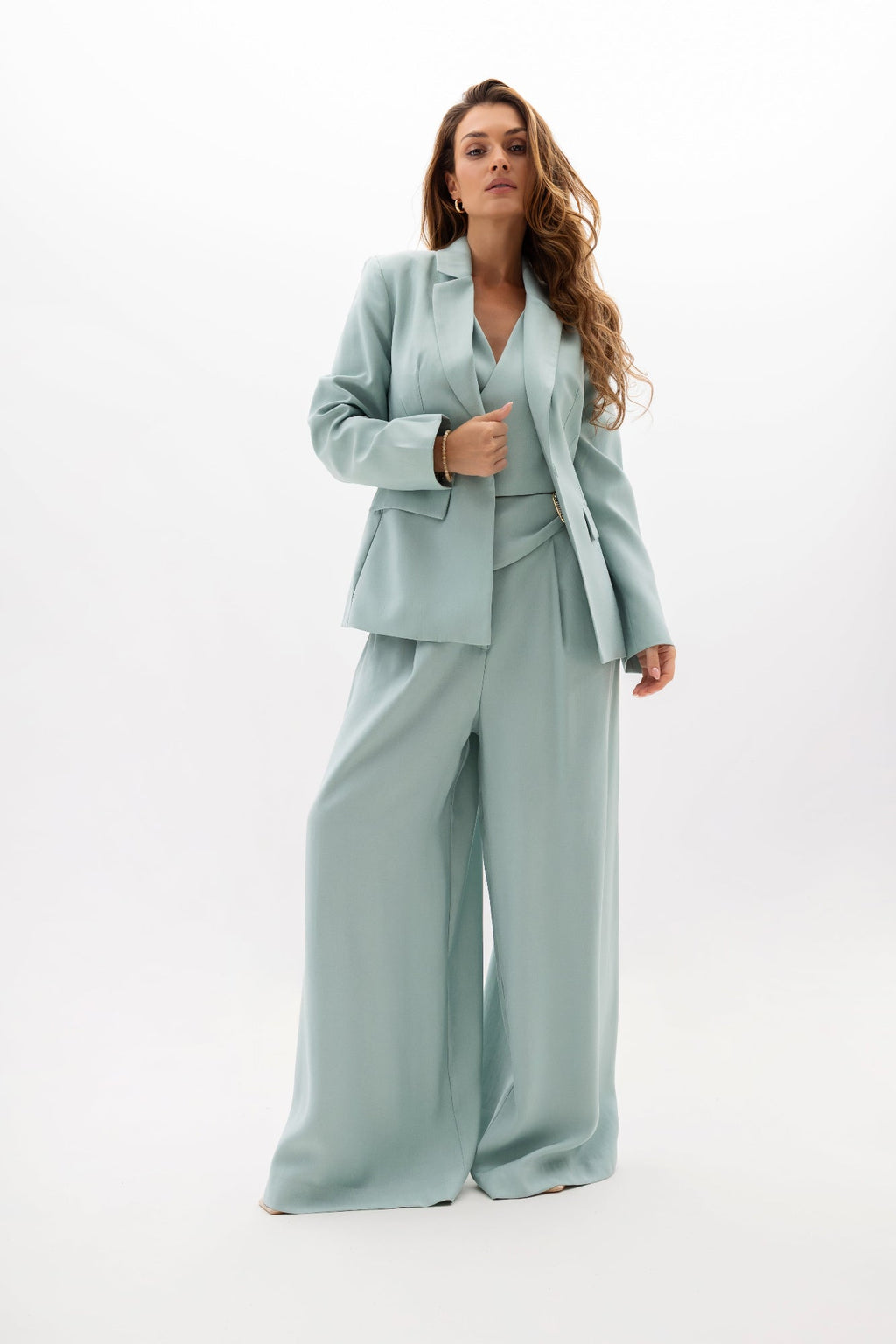 Veste ajustée pour femme, à revers et à un bouton