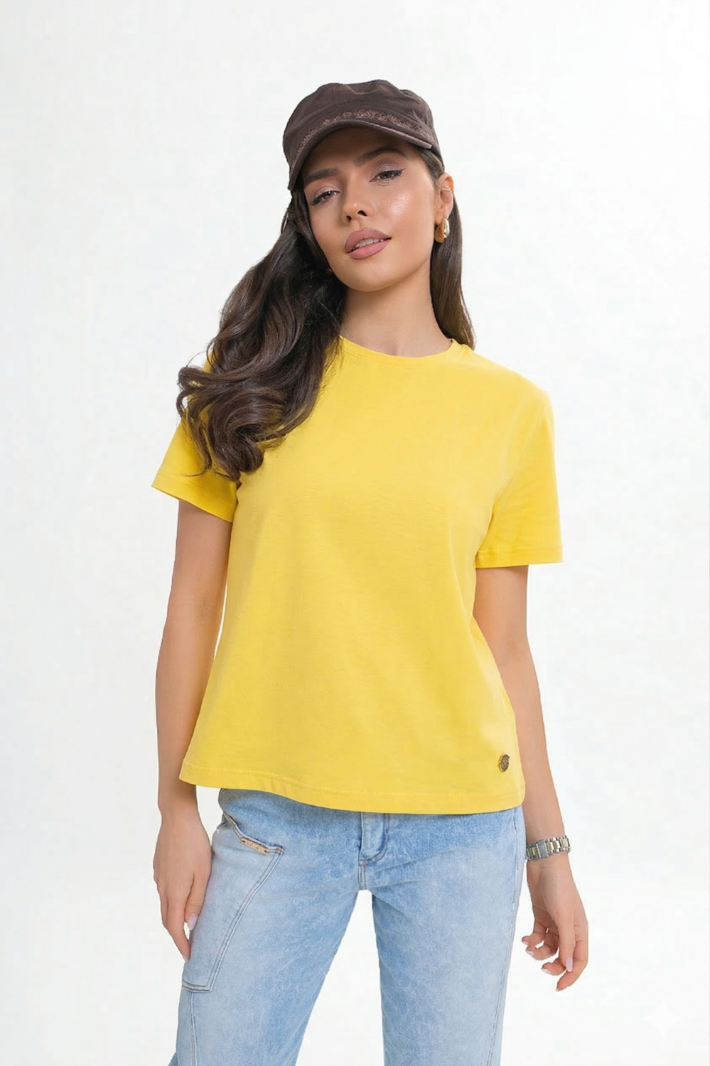 Blouse en coton à épaulettes - un basique élégant