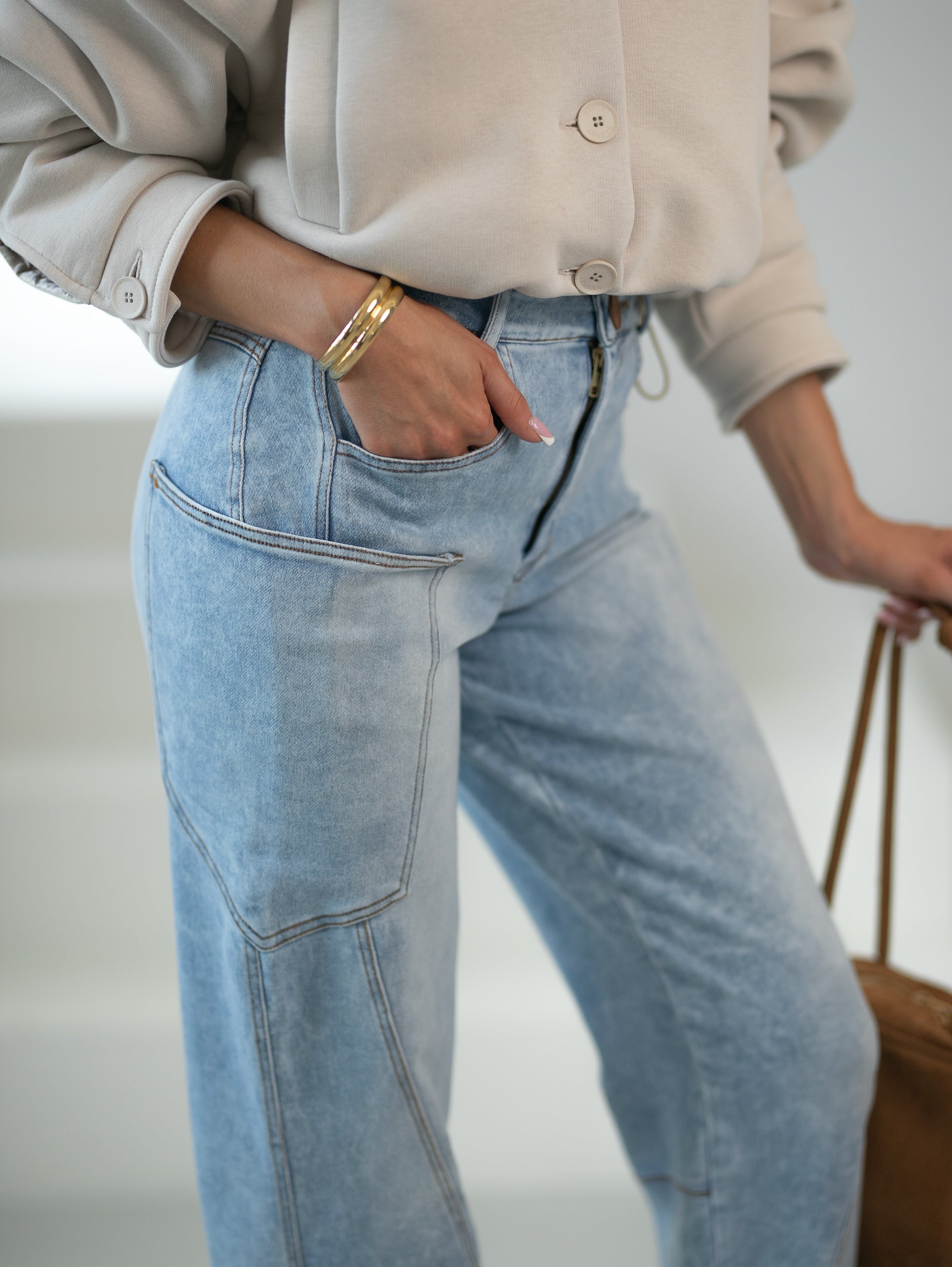 Pantalon MOM avec poches décoratives