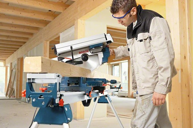 Bosch Bosch GTM 12 JL + GTA 2600 3800 tr/min 1800 W