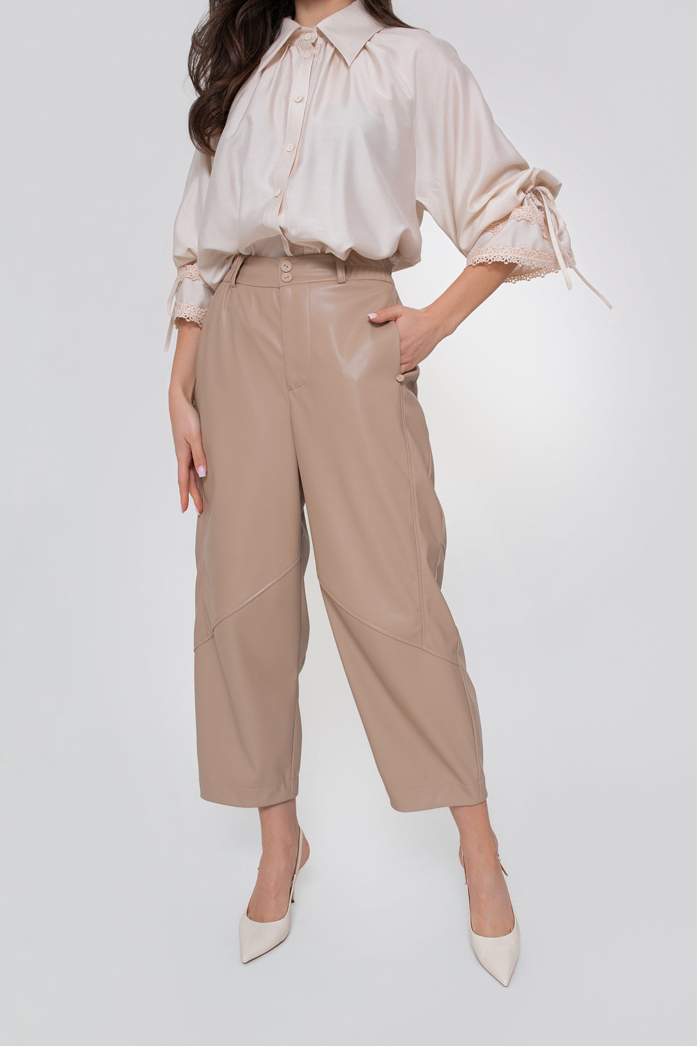 Pantalon pour femme en simili cuir