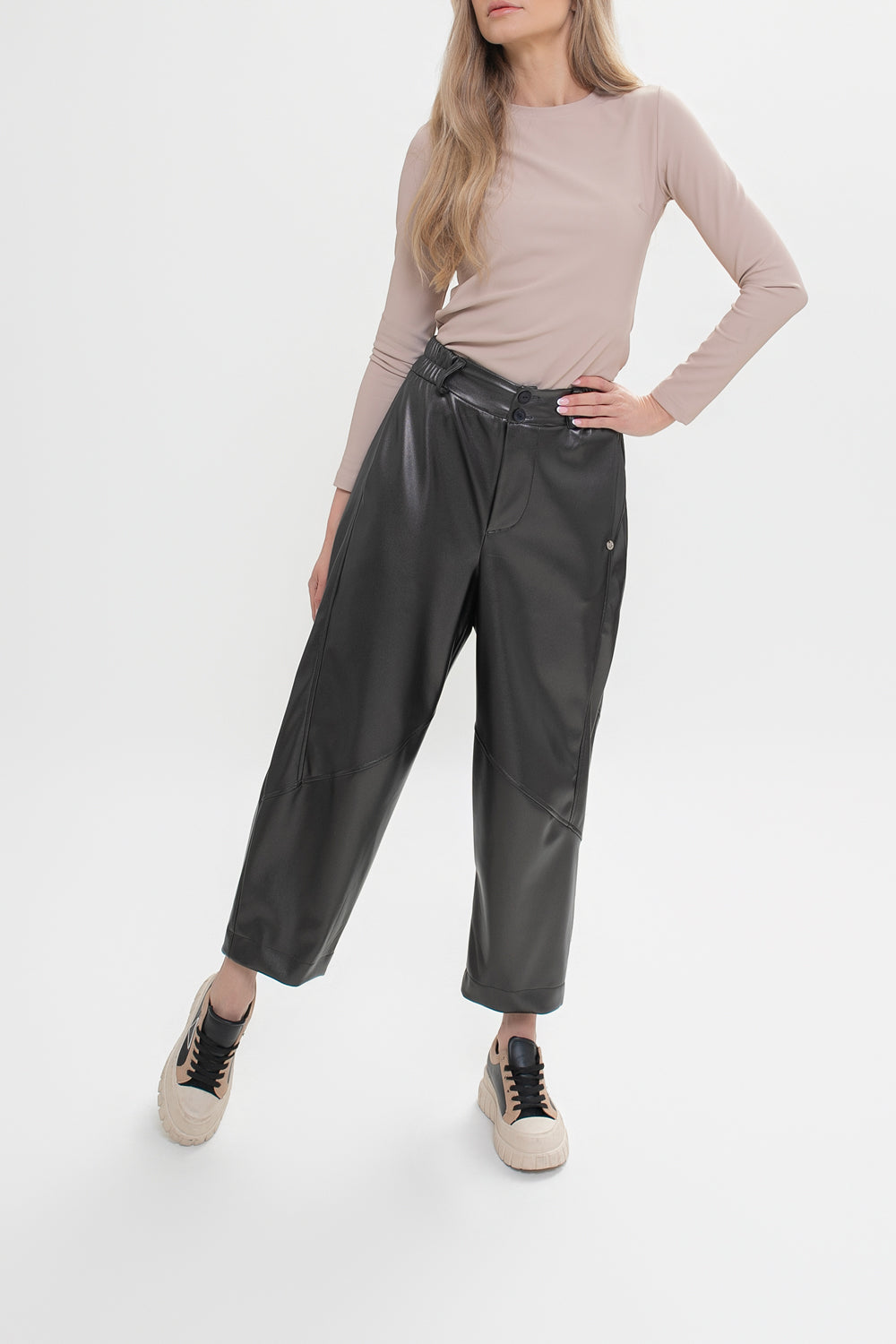 Pantalon pour femme en simili cuir
