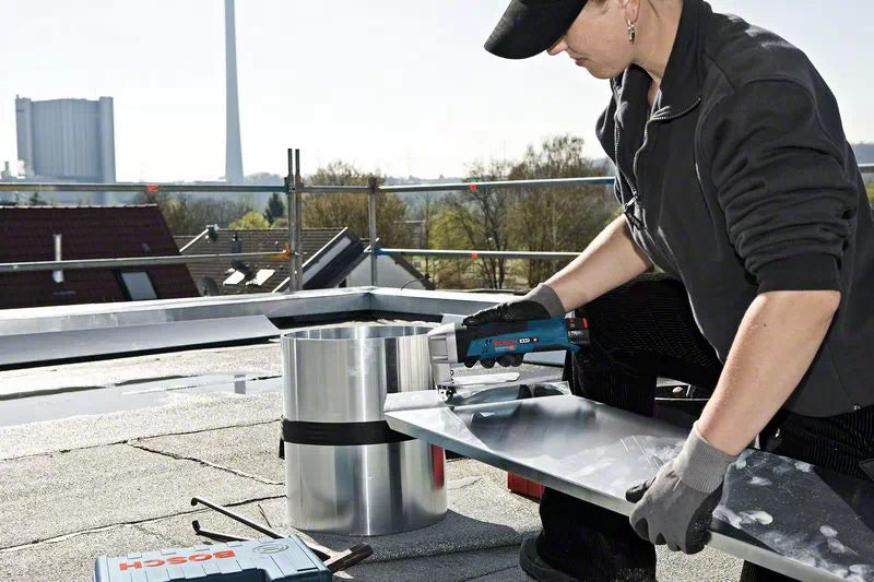 Bosch Bosch Cisaille à tôle sans-fil GSC 12V-13 Professional
