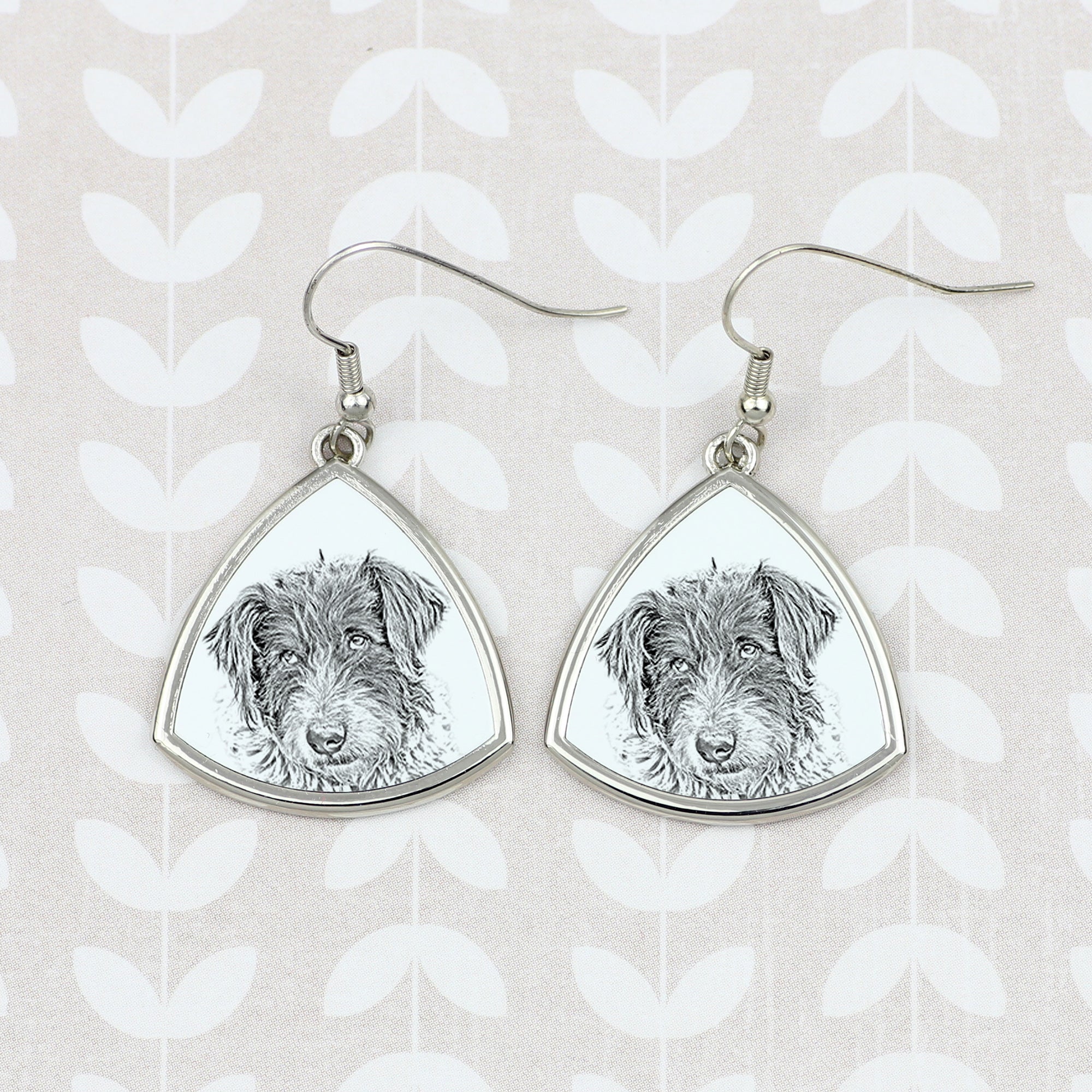 Romanian Mioritic Shepherd Dog, Ciobănesc Românesc Mioritic - dog earrings, hanging earrings with a picture, personalized jewelry with Art-Dog brand print