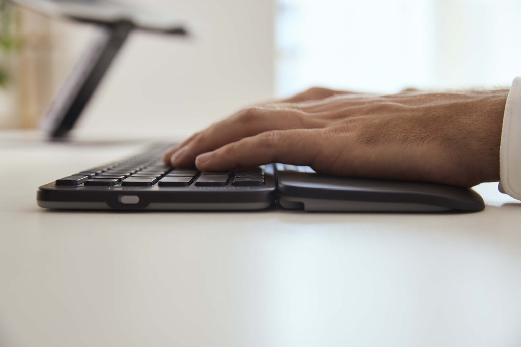 Contour Design Balance Clavier de Bureau Sans Fil RF et Bluetooth QWERTY Nordique Noir