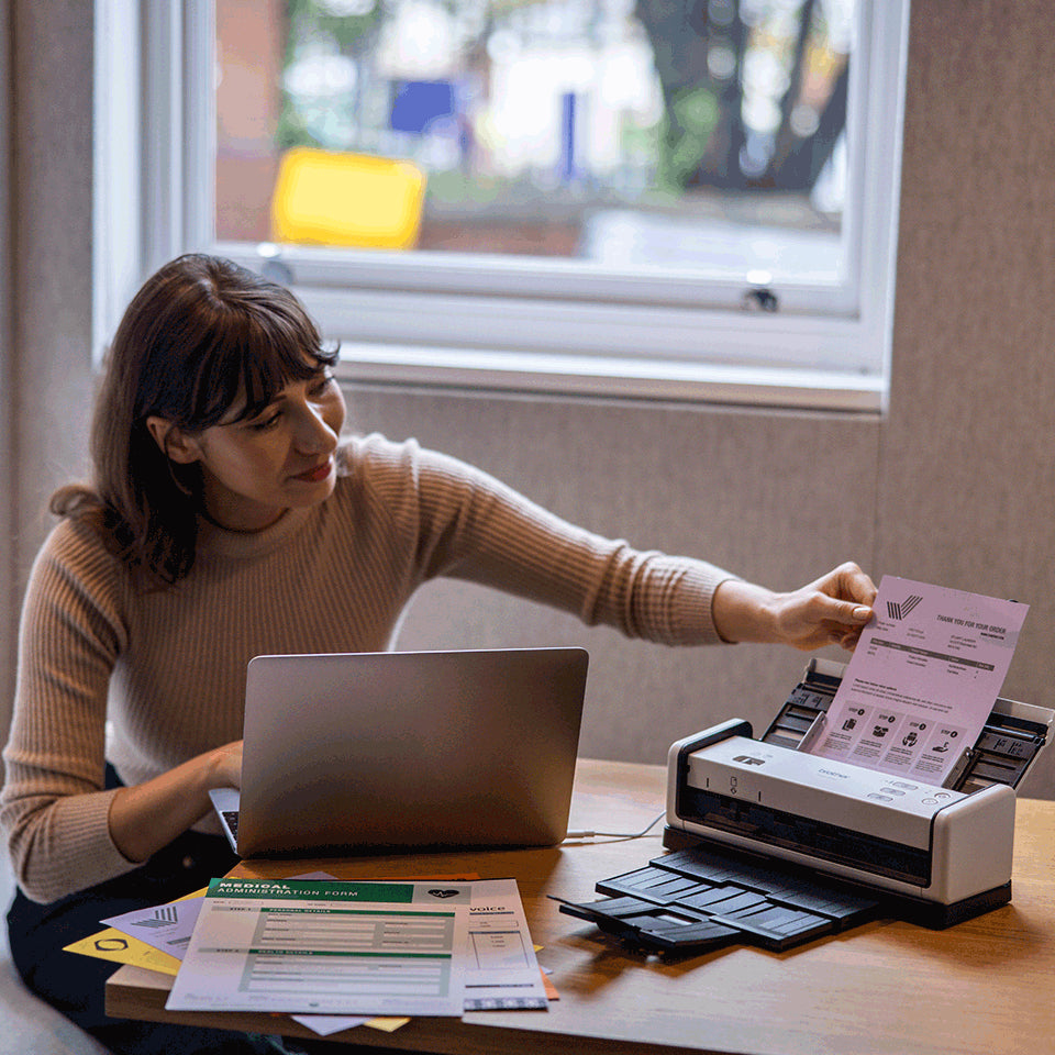Brother ADS-1300 - Scanner compact et portable