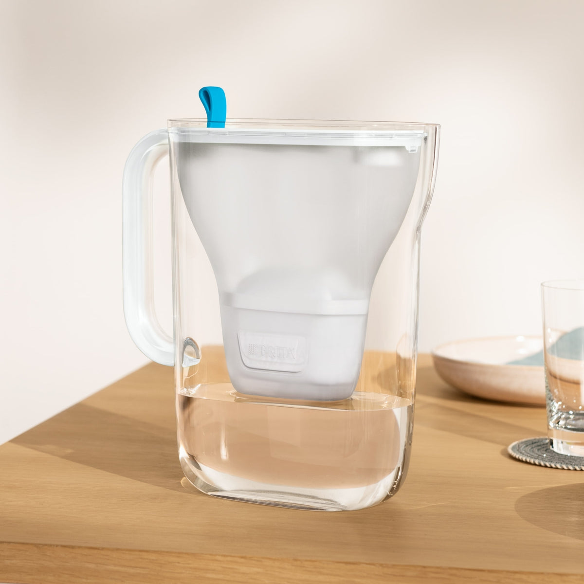 Brita Bri - Carafe style bleu 2M