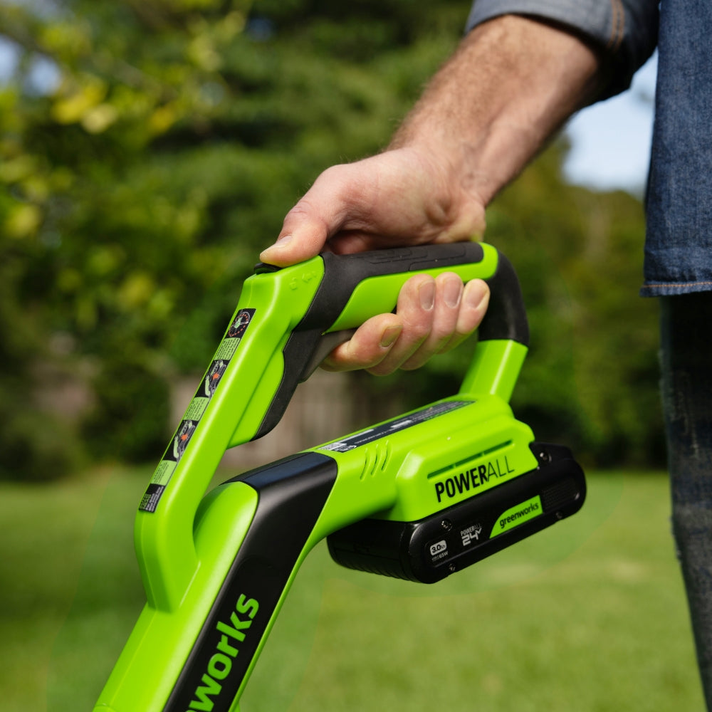 greenworks Coupe-bordures sans balais 24 V Gen2 2 en 1 avec batterie pour petits et moyens jardins, Hauteur réglable, Largeur de coupe 30 cm