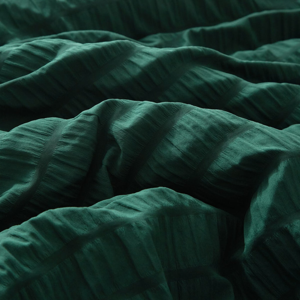 MEEALLHOME Parure de lit texturée Seersucker vert foncé - 1 housse 200 x 200 cm et 2 taies 65 x 65 cm
