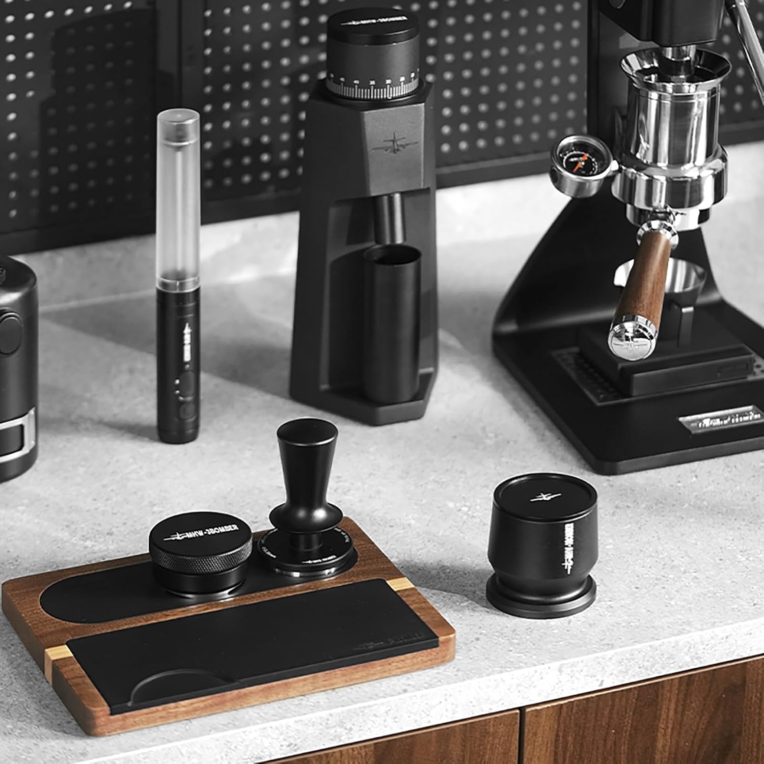 MHW-3BOMBER Série CD Tamper à espresso avec ressorts - 58 mm