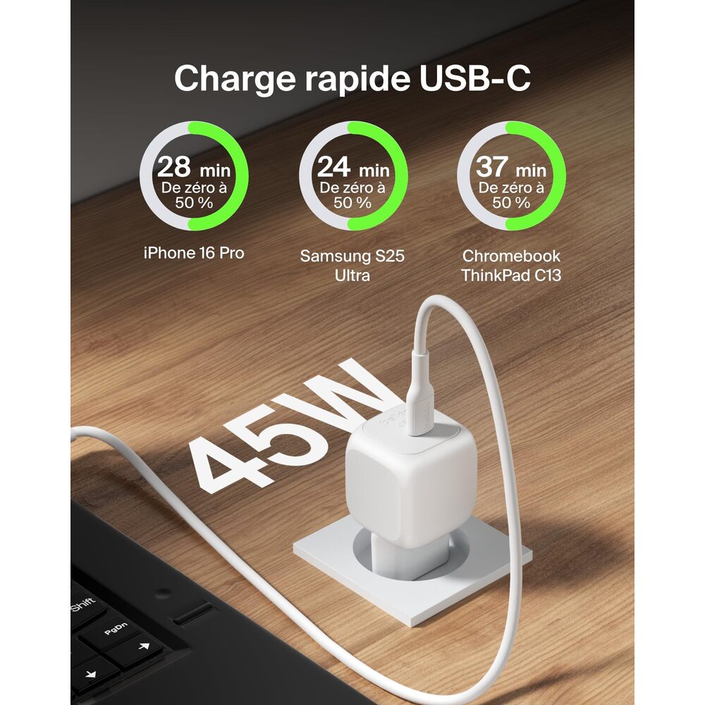 Belkin BoostCharge Chargeur secteur compact avec câble USB-C vers USB-C, 45 W - Blanc
