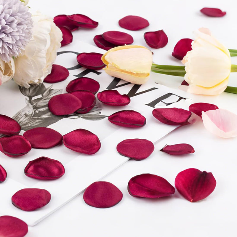 200 pièces 1,5 in / 3,8 cm pétales de fleurs artificielles pétales de fleurs de rose en soie pour la Saint-Valentin, pétales de fleurs à jeter lors du mariage, mariée, centre de table (rouge)