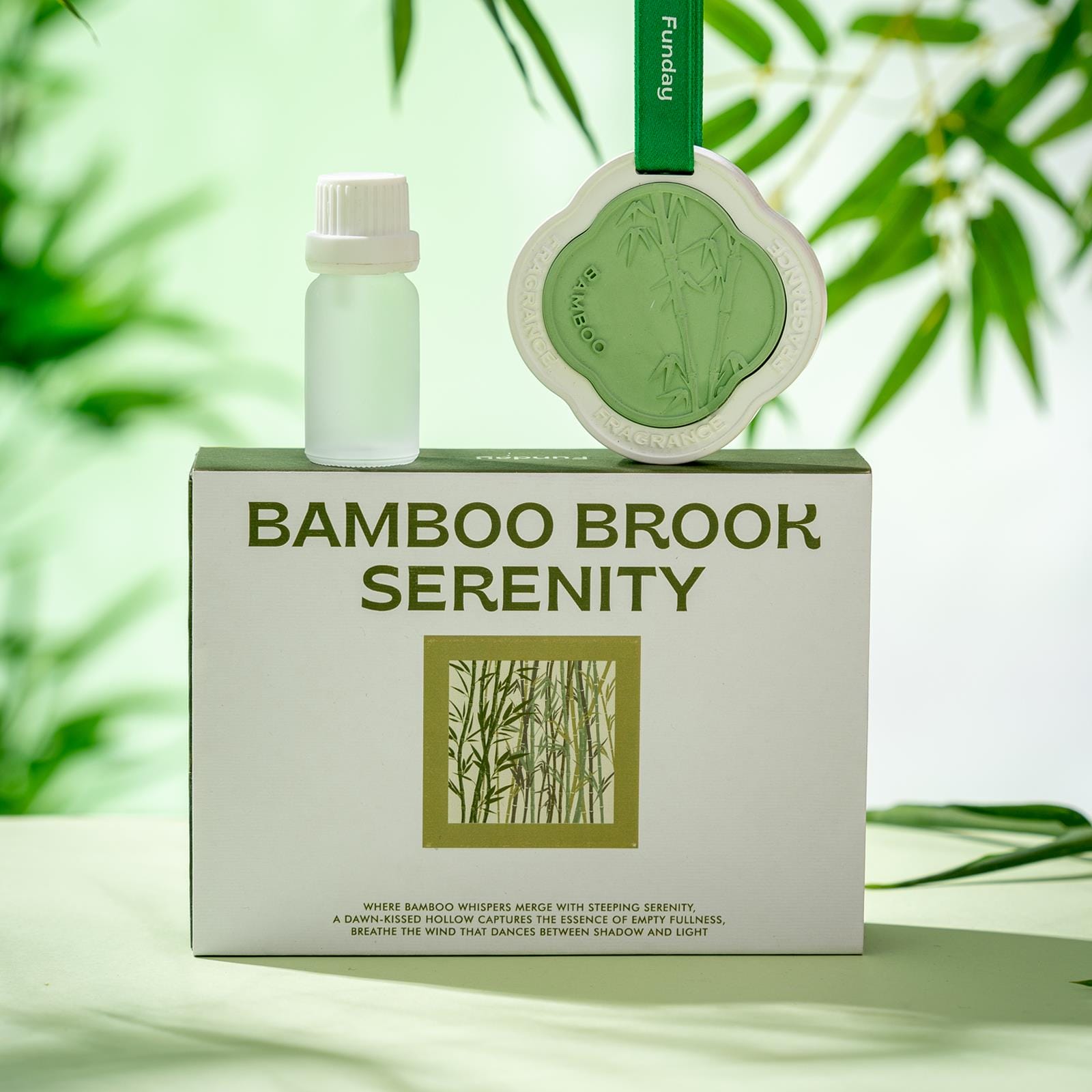 Zooly Ensemble de plaques suspendues en plâtre Ruisseau de bambou blanc vide - Bosquet de bambous brumeux, 10 ml, 1 ensemble