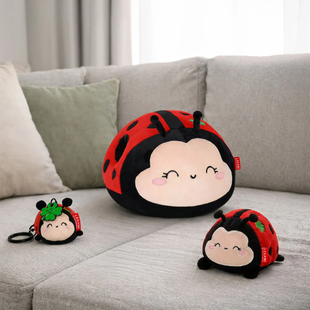 Legami Collection de peluches douces, Mini ladybug jouet en peluche, Hauteur 12 cm, Lot de 1